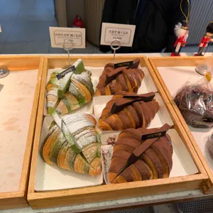 코롬방제과점 리뷰 사진