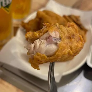 멕코이치킨 사진