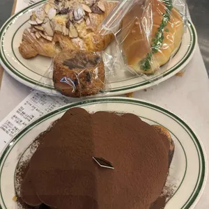 퍼스트커피랩 사진 1