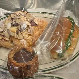 퍼스트커피랩 대표 사진