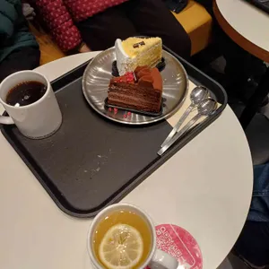 투썸플레이스 리뷰 사진