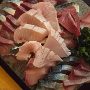 동어동락 리뷰 사진