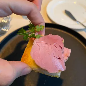 앙뜨레누보 사진