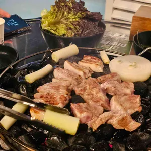 돌겹살 리뷰 사진