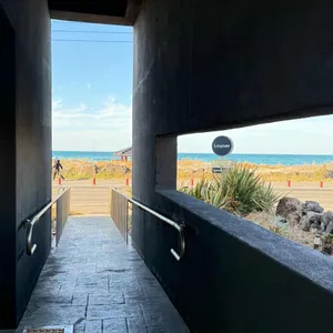 레이오버 리뷰 사진