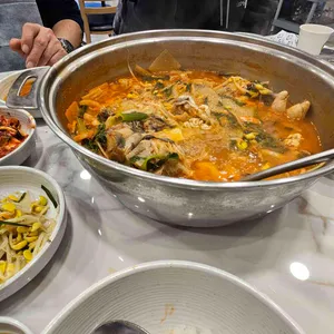 명동찌개마을 사진