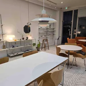 OUR in us 리뷰 사진