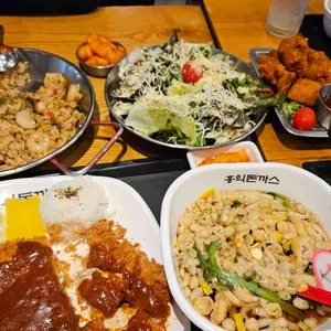 홍익돈까스 사진