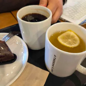 투썸플레이스 리뷰 사진