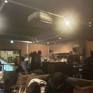 지브이 대표 사진