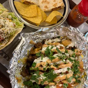 퀸즈 블러바드 사진 1