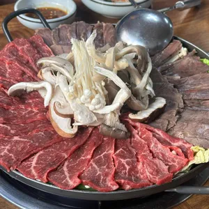 한우곰탕 대표 사진