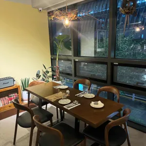 셈쁘레 리뷰 사진