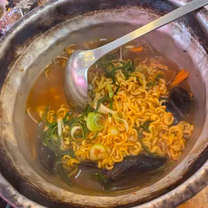 조개까는남자 사진