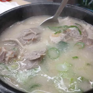 영진돼지국밥 사진