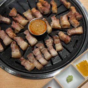 맛있는고기에솜씨를더하다 사진