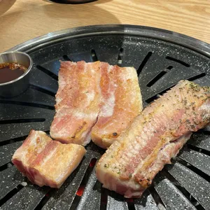 맛있는고기에솜씨를더하다 사진