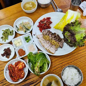 백세마인보쌈 사진