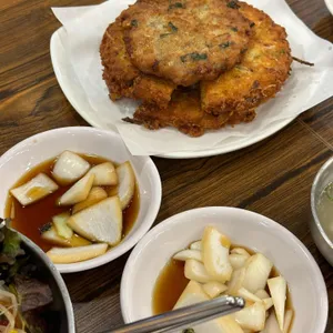 통큰누이네 육회빈대떡 사진