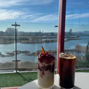 리버트리 리뷰 사진