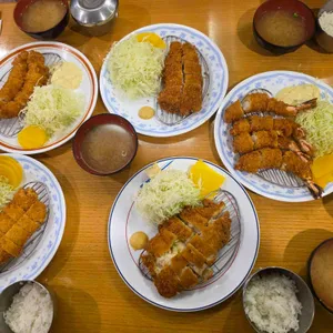 명동돈가스 사진 2