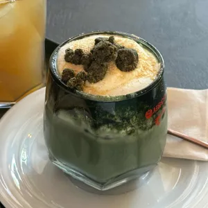 어스돔 리뷰 사진