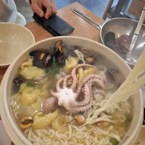 해운대31cm해물칼국수 대표 사진