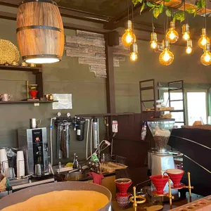 파레트 리뷰 사진