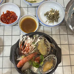 정동진 전복해물뚝배기 사진