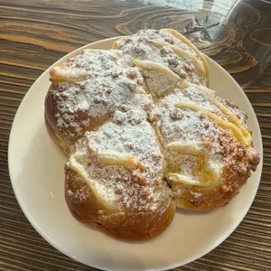 힐브리즈 대표 사진