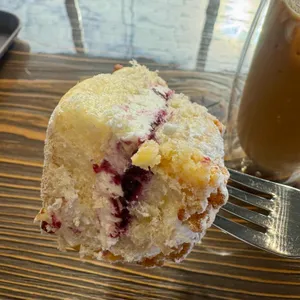 힐브리즈 대표 사진