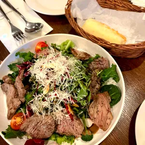 프리모 바치오바치 대표 사진