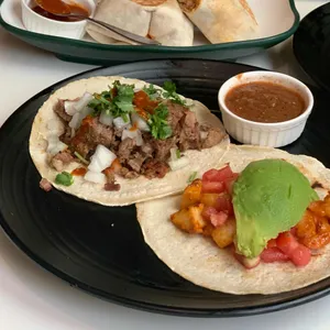 La Cruda 대표 사진