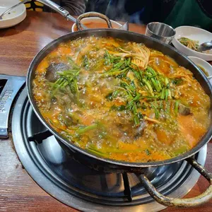 명품생태집 사진