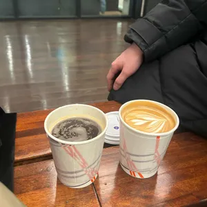 펠트 리뷰 사진