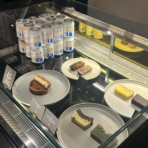 펠트 리뷰 사진