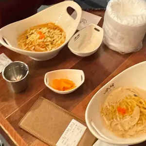 니뽕내뽕 대표 사진