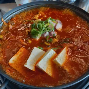 석촌한돈가든 대표 사진