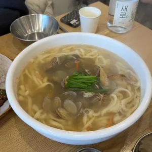 물총칼국수 사진 1