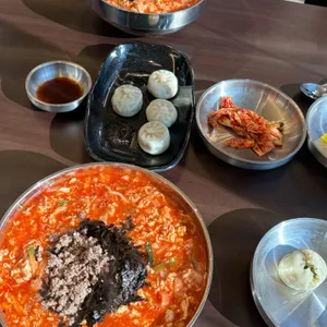 초당부자칼국수 대표 사진