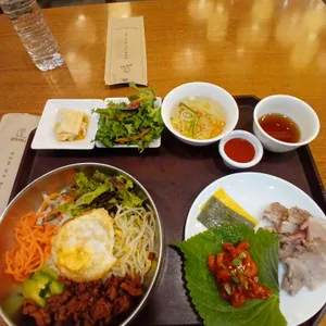 원할머니 국수보쌈 사진 2