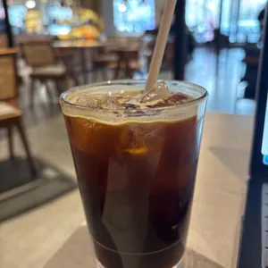 커피앳웍스 사진 1