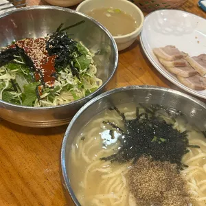 김화칼국수 대표 사진