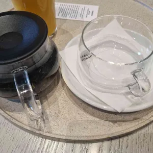 모모스 로스터리&커피바 사진