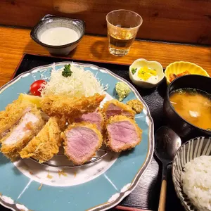 톤쇼우 대표 사진