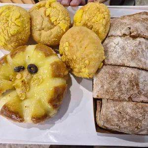 하양송송제빵소 대표 사진