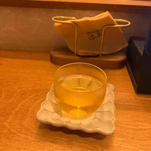 육회로운연어로만 리뷰 사진