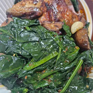 양키통닭 & Second Floor 사진