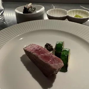 우븟 대표 사진