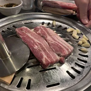 마당쇠껍데기와소금구이 사진